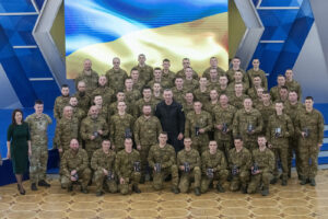 Віталій Кличко відзначив курсантів Київського інституту НГУ