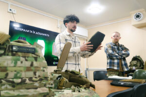 Для курсантів КІ НГУ провели лекцію з бронезахисту та спорядження