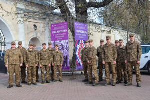 Курсанти КІ НГУ відвідали виставки про Чорнобиль в Музеї Гончара