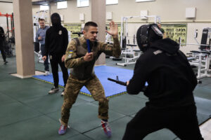 Проведено курси підвищення кваліфікації за напрямом застосування спеціальних прийомів боротьби та заходів фізичного впливу
